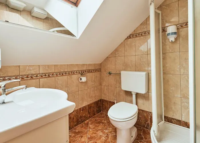 & Restaurant Ostarija 3*