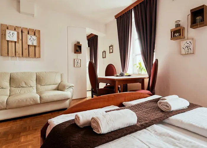 Hotel & Restaurant Ostarija 3*