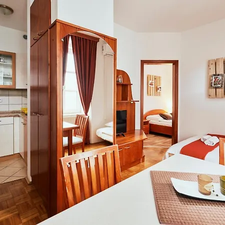 & Restaurant Ostarija