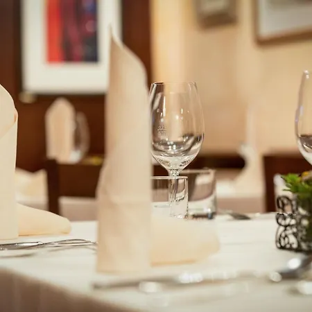 & Restaurant Ostarija