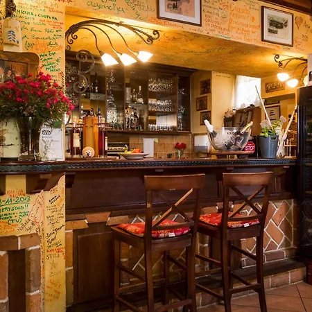 & Restaurant Ostarija 酒店