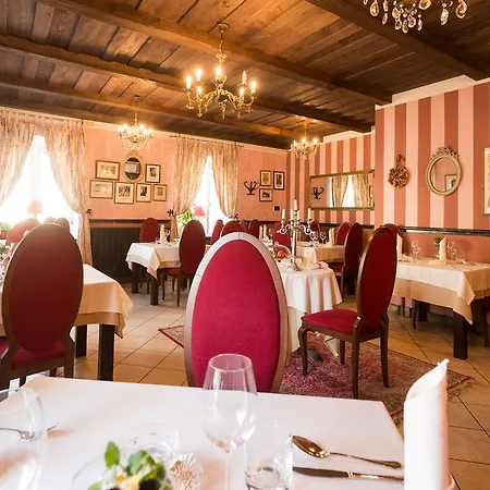 & Restaurant Ostarija 3* 多莱尼斯凯托普利采