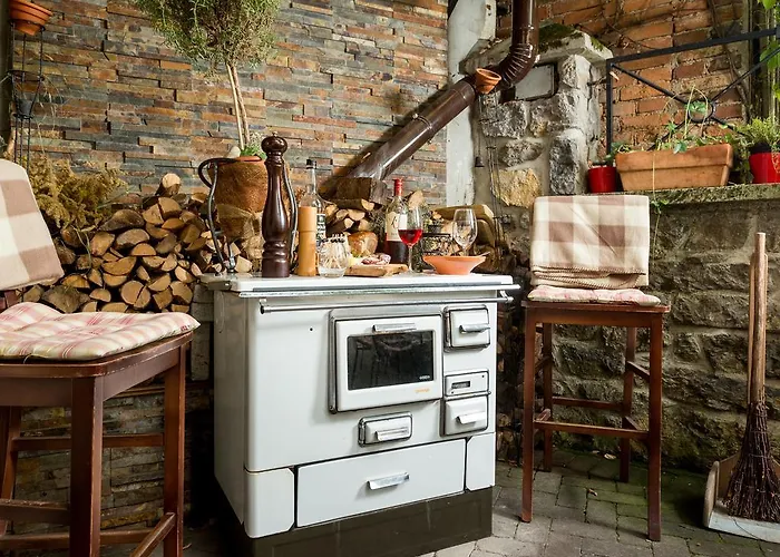 & Restaurant Ostarija מלון