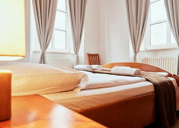 מלון & Restaurant Ostarija דולנז'סקה טופליסה